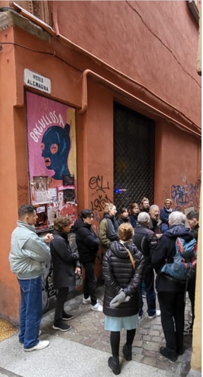 studenti cultura italiana bologna passeggiata per bologna